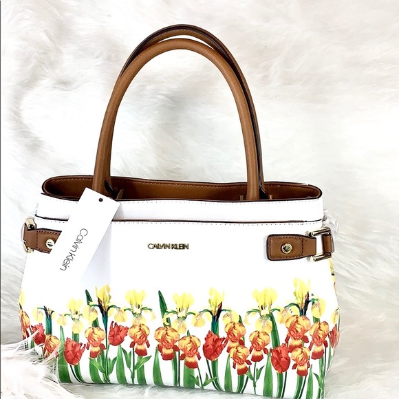 🧡New Calvin Klein 🧡 Daffodil White Shoulder bag - Picture 2 of 9